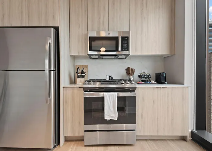 Sage Modern Near Union Park In West Loop *