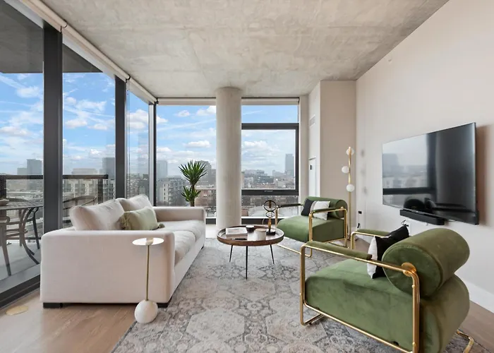 Sage Modern Near Union Park In West Loop Apartment