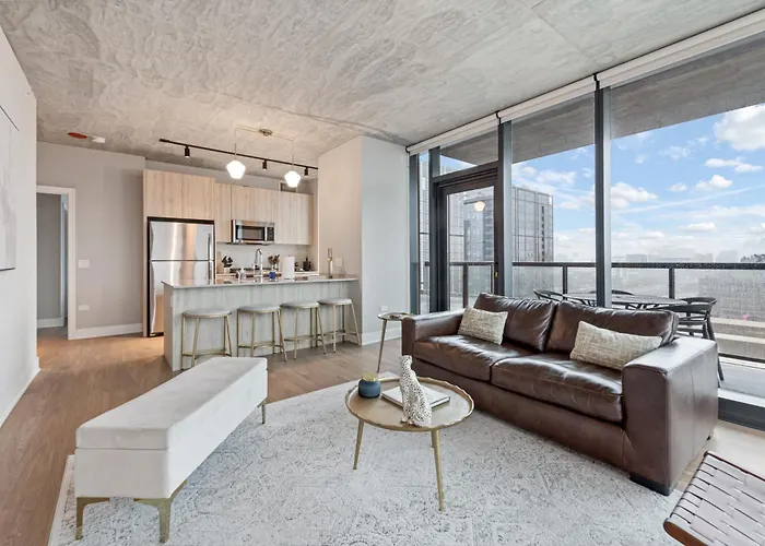 Sage Modern Near Union Park In West Loop *