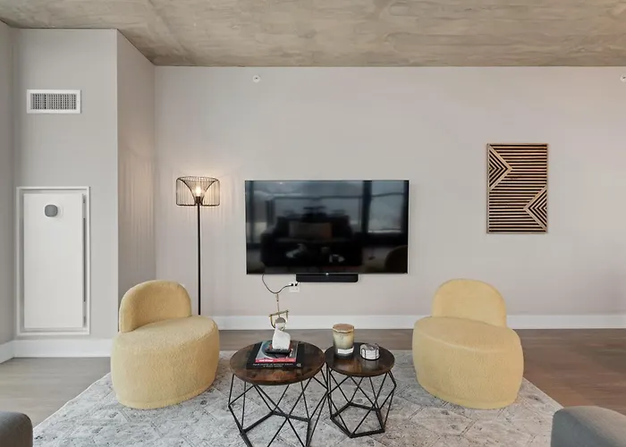 Sage Modern Near Union Park In West Loop Apartment *