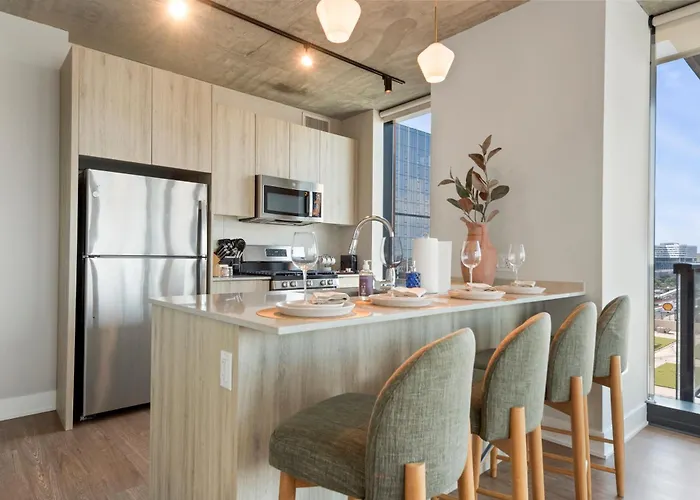 Sage Modern Near Union Park In West Loop * Chicago